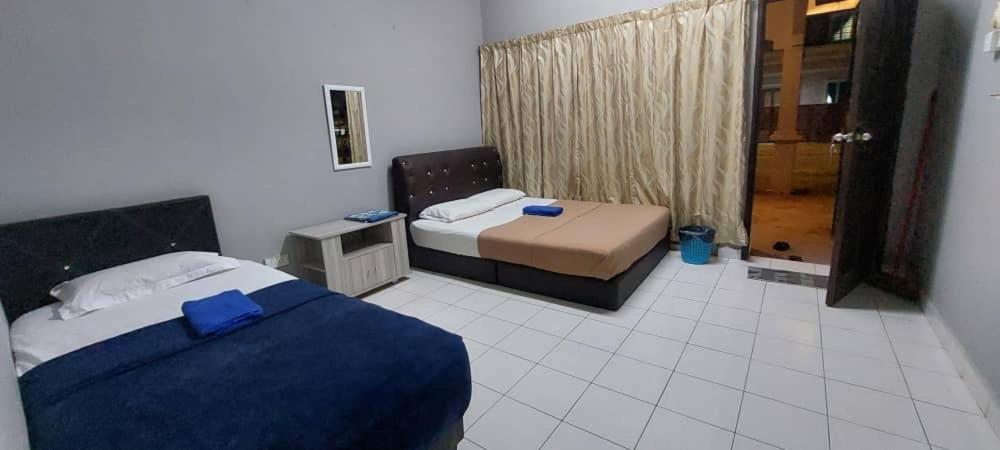 Sobey Laris Roomstay Gua Musang Exterior foto