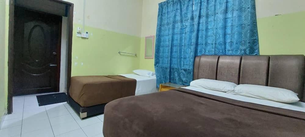 Sobey Laris Roomstay Gua Musang Exterior foto